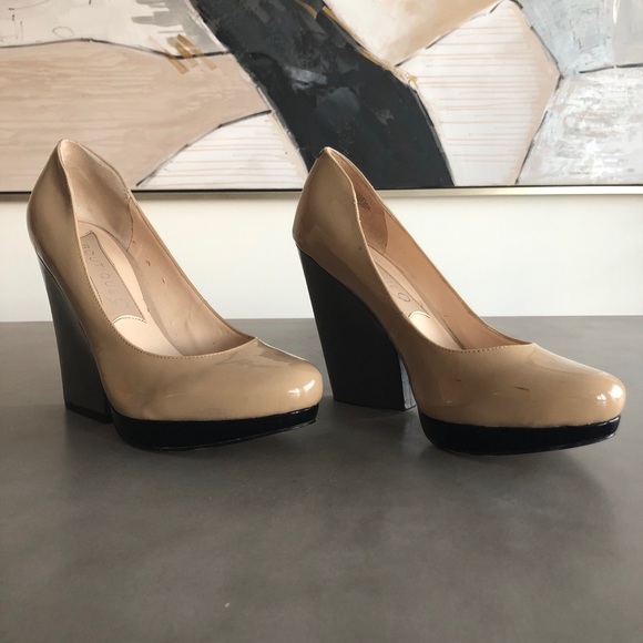 Boutique 9( Nine West).  Size 8. 3.5 inch heel. - Picture 4 of 4